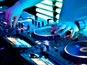 Contratação DJ em Indianópolis